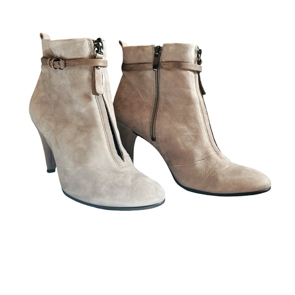 ECCO Shape 75 Sleek Ankle Boot Women’s 39 Grey Leather Zip - Picture 1 of 8